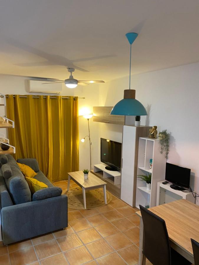 Precioso Apartamento En Complejo Residencial. Alcaucín Eksteriør billede