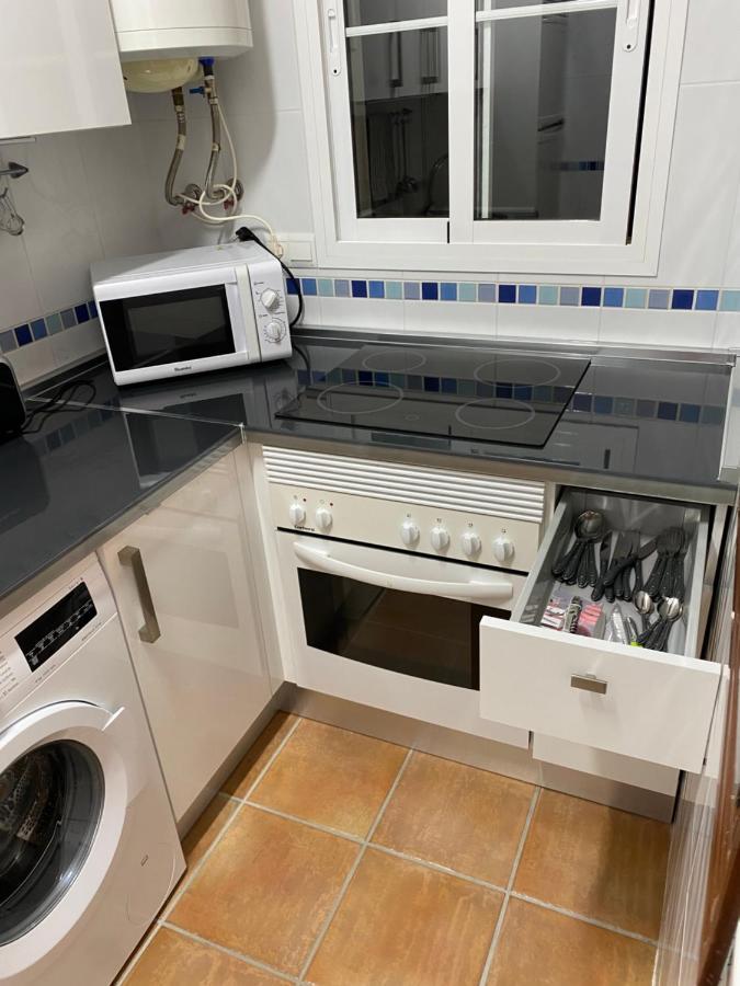 Precioso Apartamento En Complejo Residencial. Alcaucín Eksteriør billede